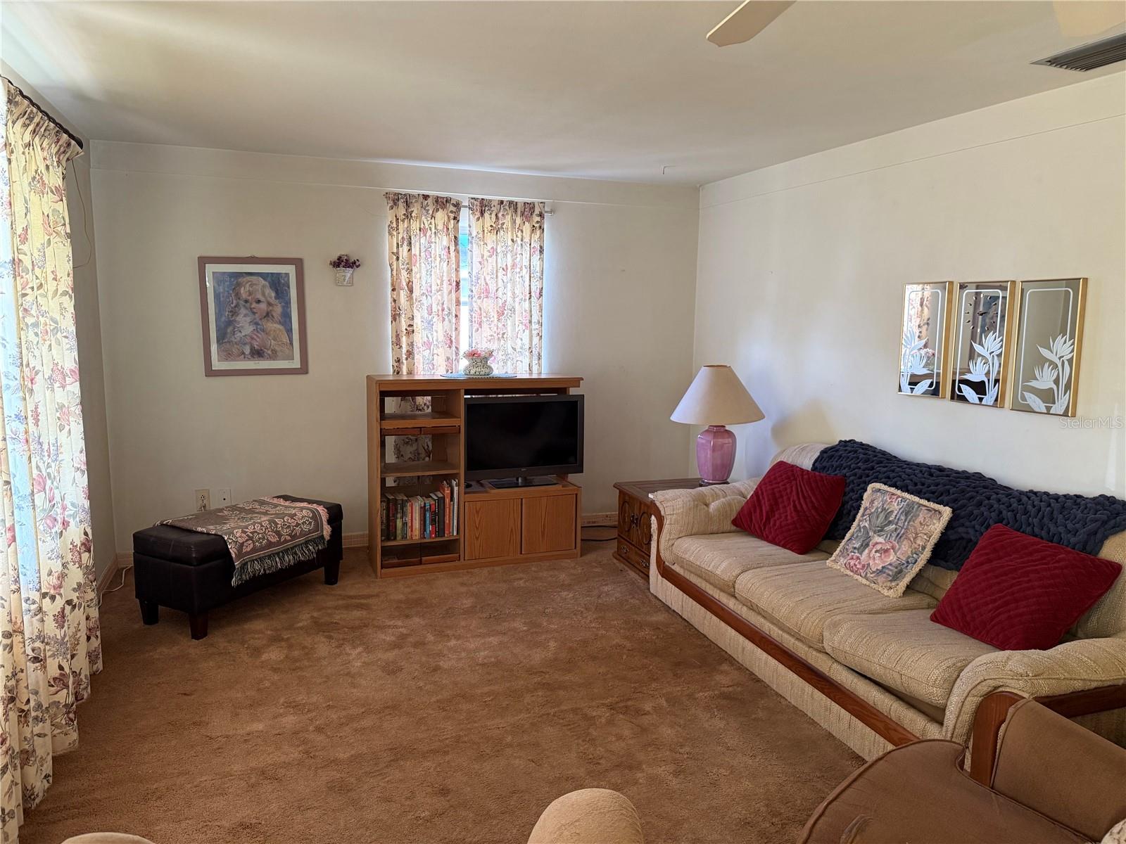 Image 4 of 70 For 5854 9th Street