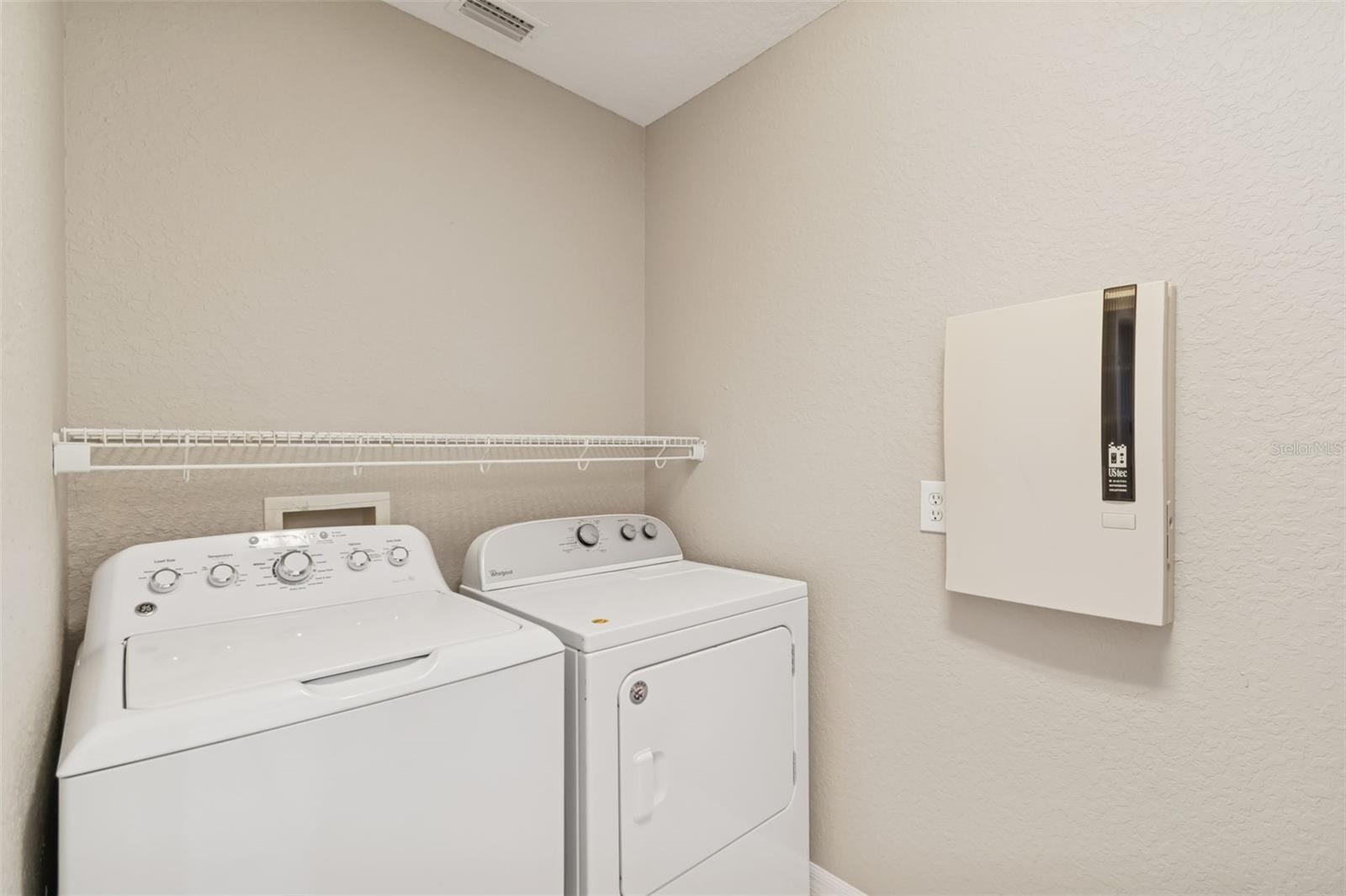 Image 36 of 52 For 2858 Bayshore Trails Drive