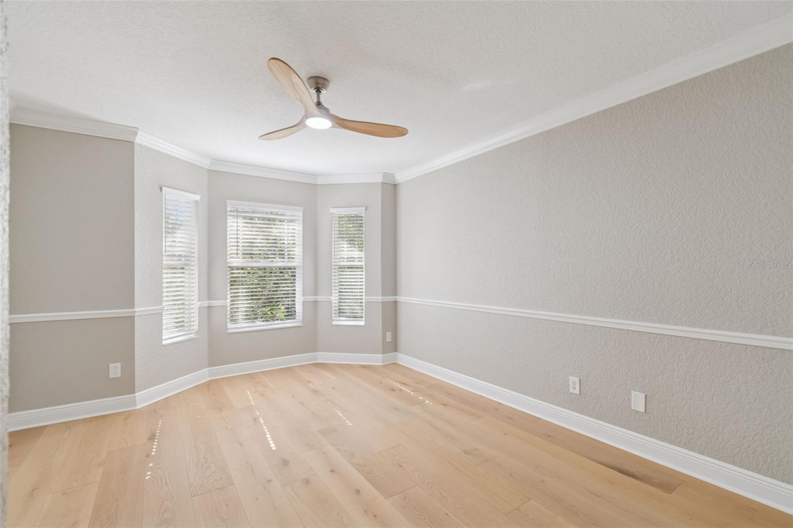 Image 37 of 52 For 2858 Bayshore Trails Drive