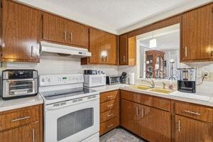 Image 18 of 53 For 3800 Sablewood Drive