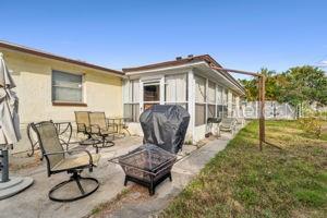 Image 38 of 53 For 3800 Sablewood Drive