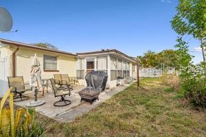 Image 39 of 53 For 3800 Sablewood Drive