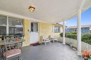 Image 43 of 53 For 3800 Sablewood Drive