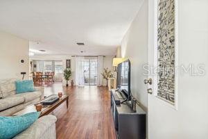 Image 6 of 53 For 3800 Sablewood Drive