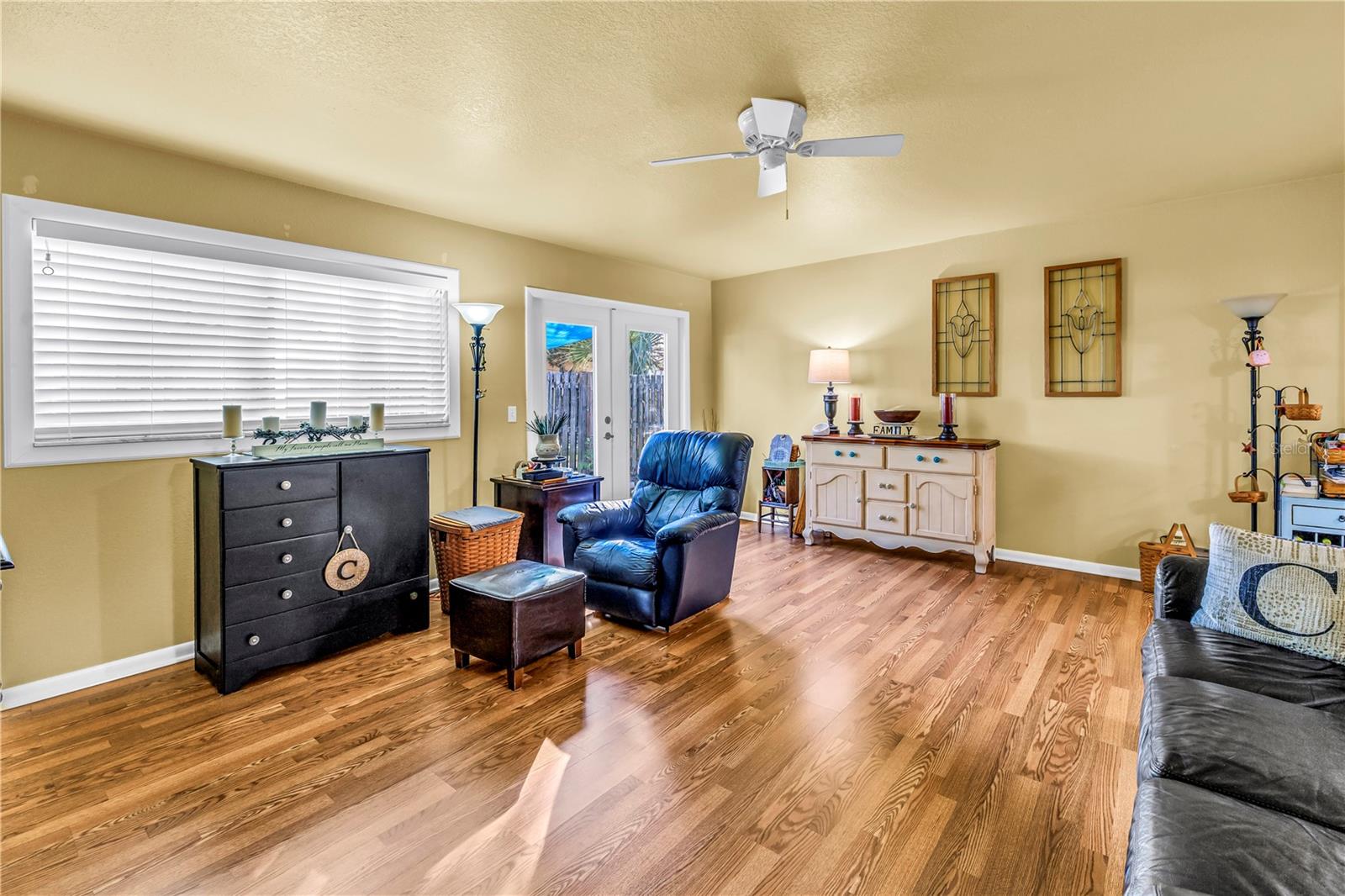 Image 15 of 25 For 10020 Panama Court