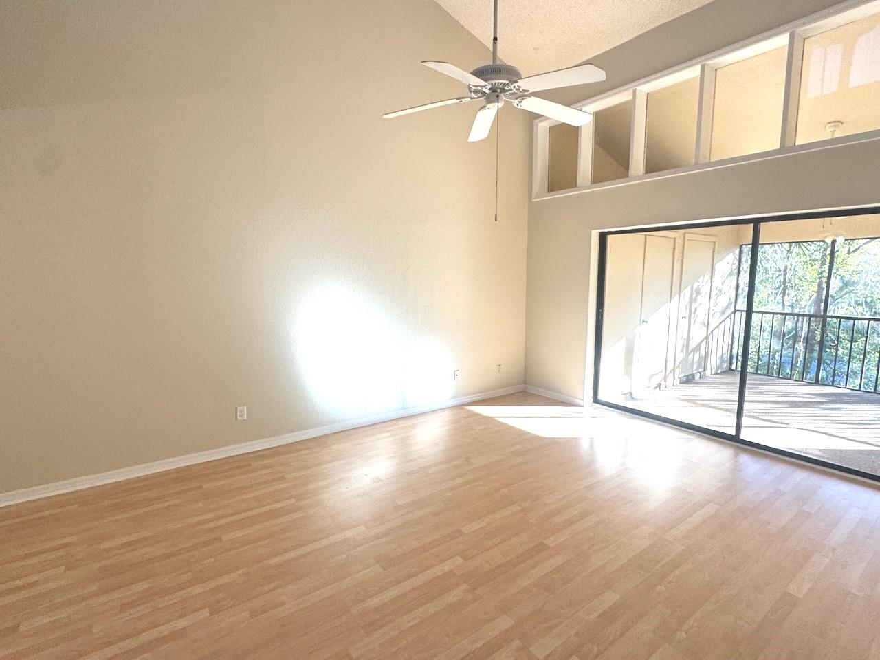 Image 16 of 26 For 40 Austin Place