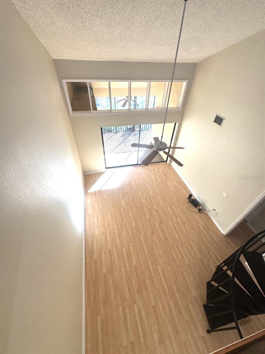 Image 19 of 26 For 40 Austin Place