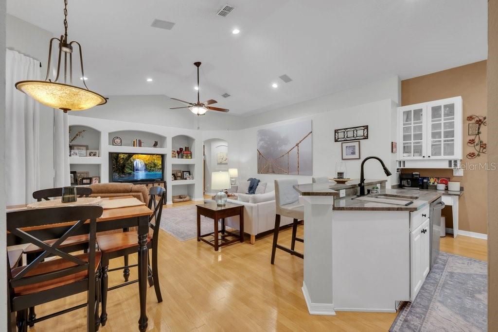 Image 10 of 59 For 12537 River Birch Drive