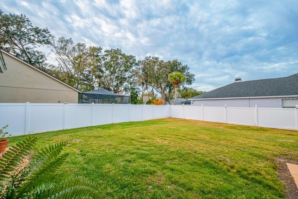 Image 4 of 59 For 12537 River Birch Drive