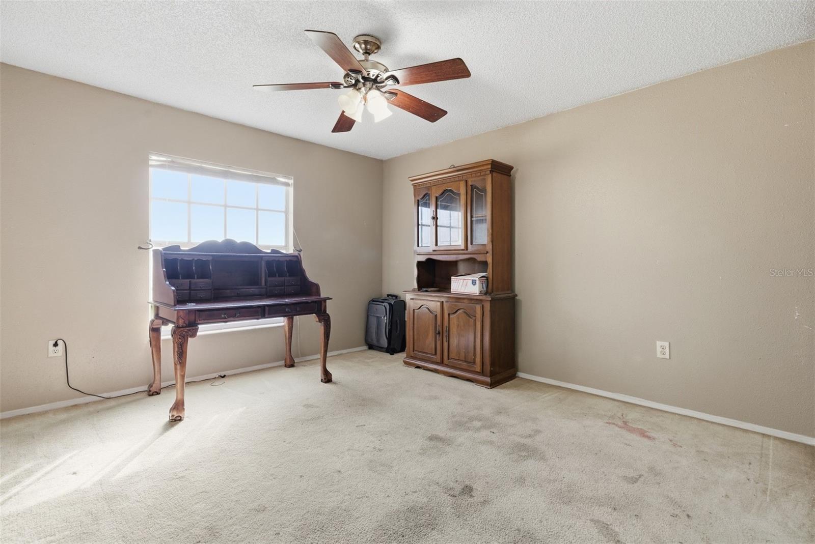 Image 21 of 41 For 9911 Davis Street