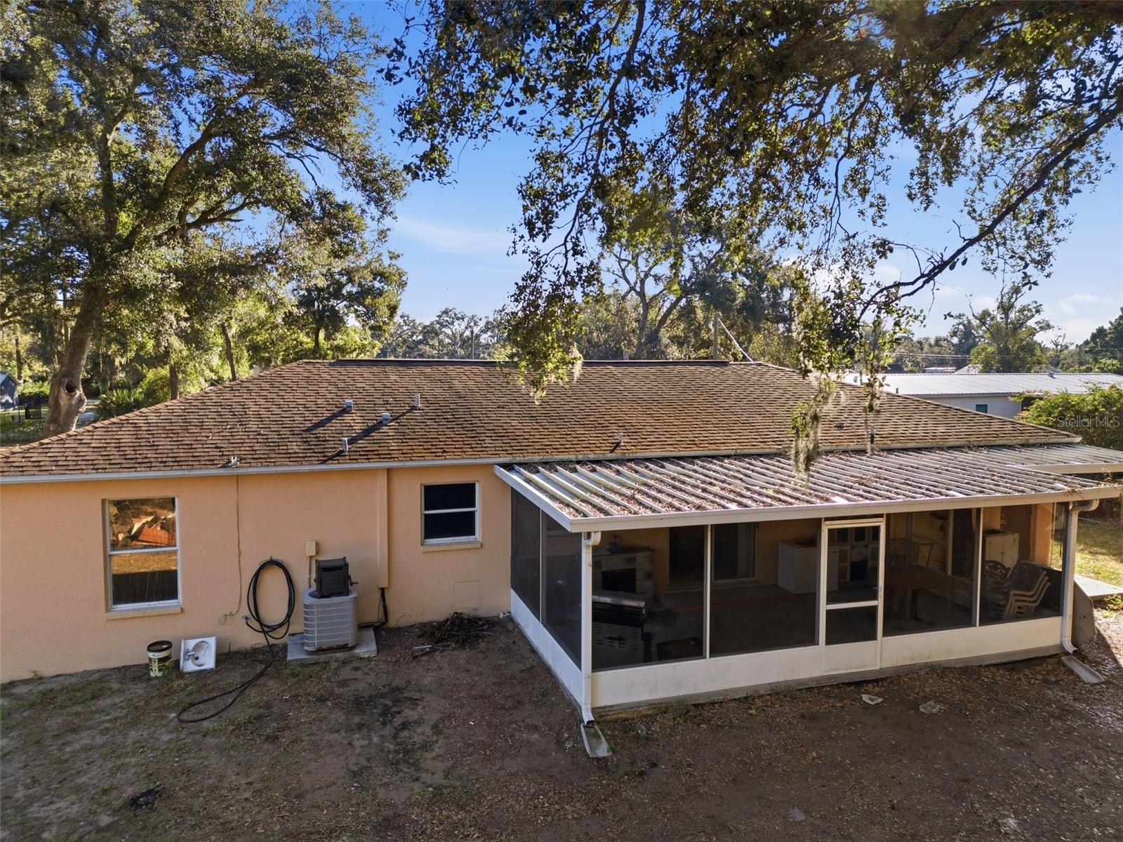 Image 31 of 41 For 9911 Davis Street