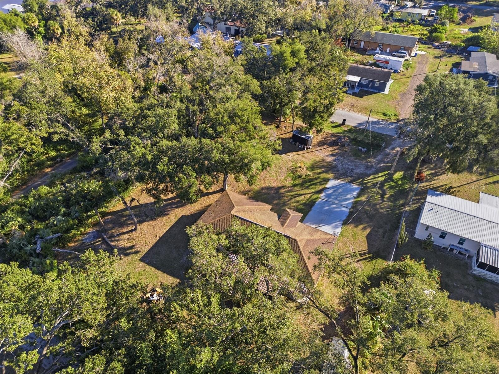 Image 34 of 41 For 9911 Davis Street