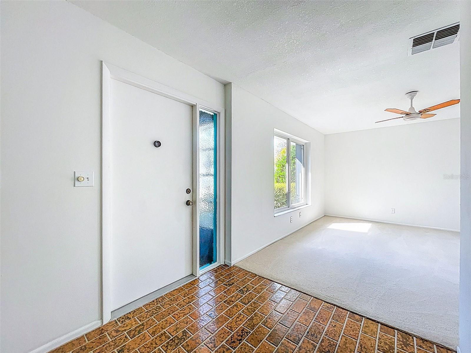 Image 11 of 64 For 3280 Skene Terrace