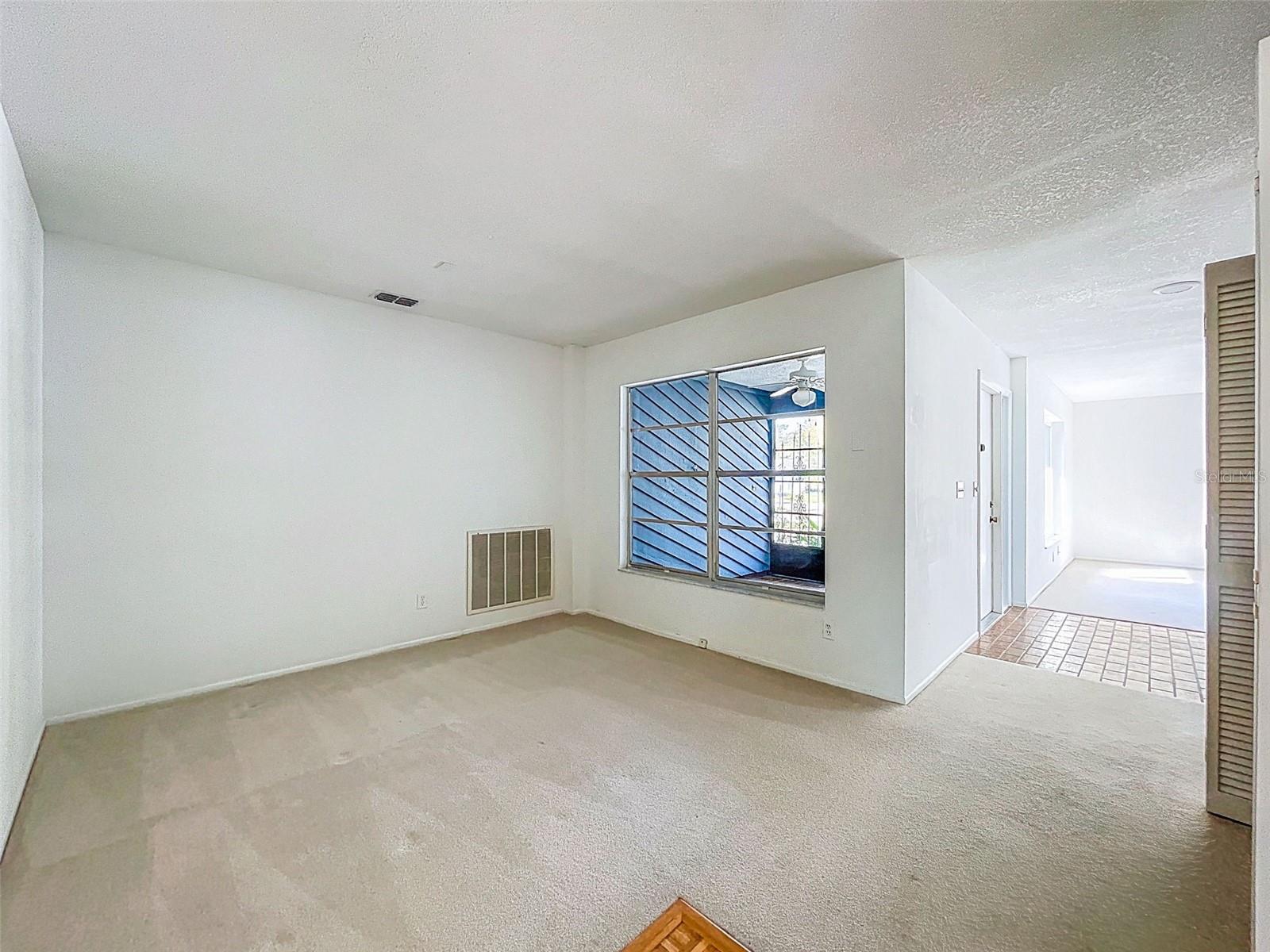 Image 28 of 64 For 3280 Skene Terrace