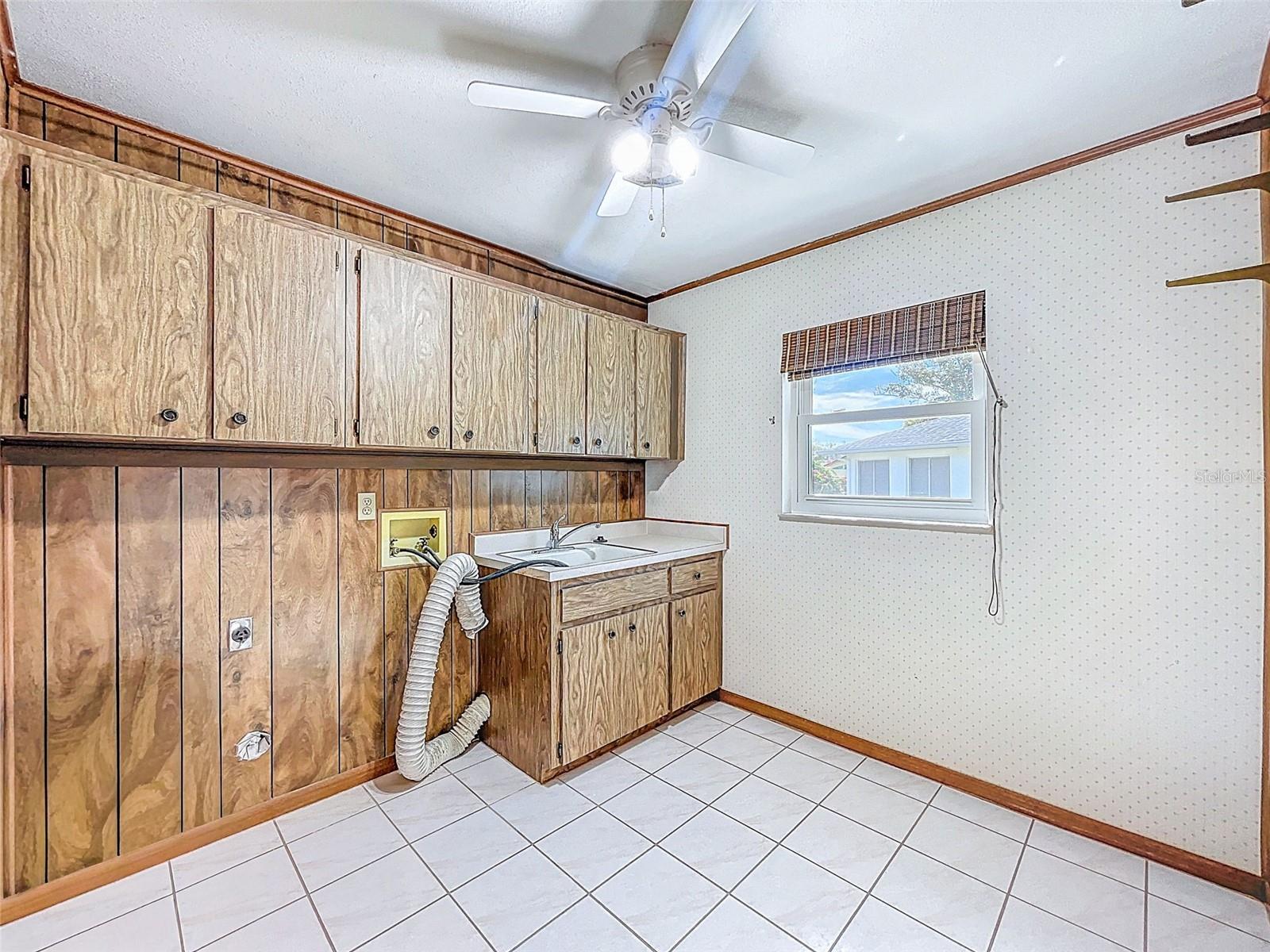 Image 41 of 64 For 3280 Skene Terrace