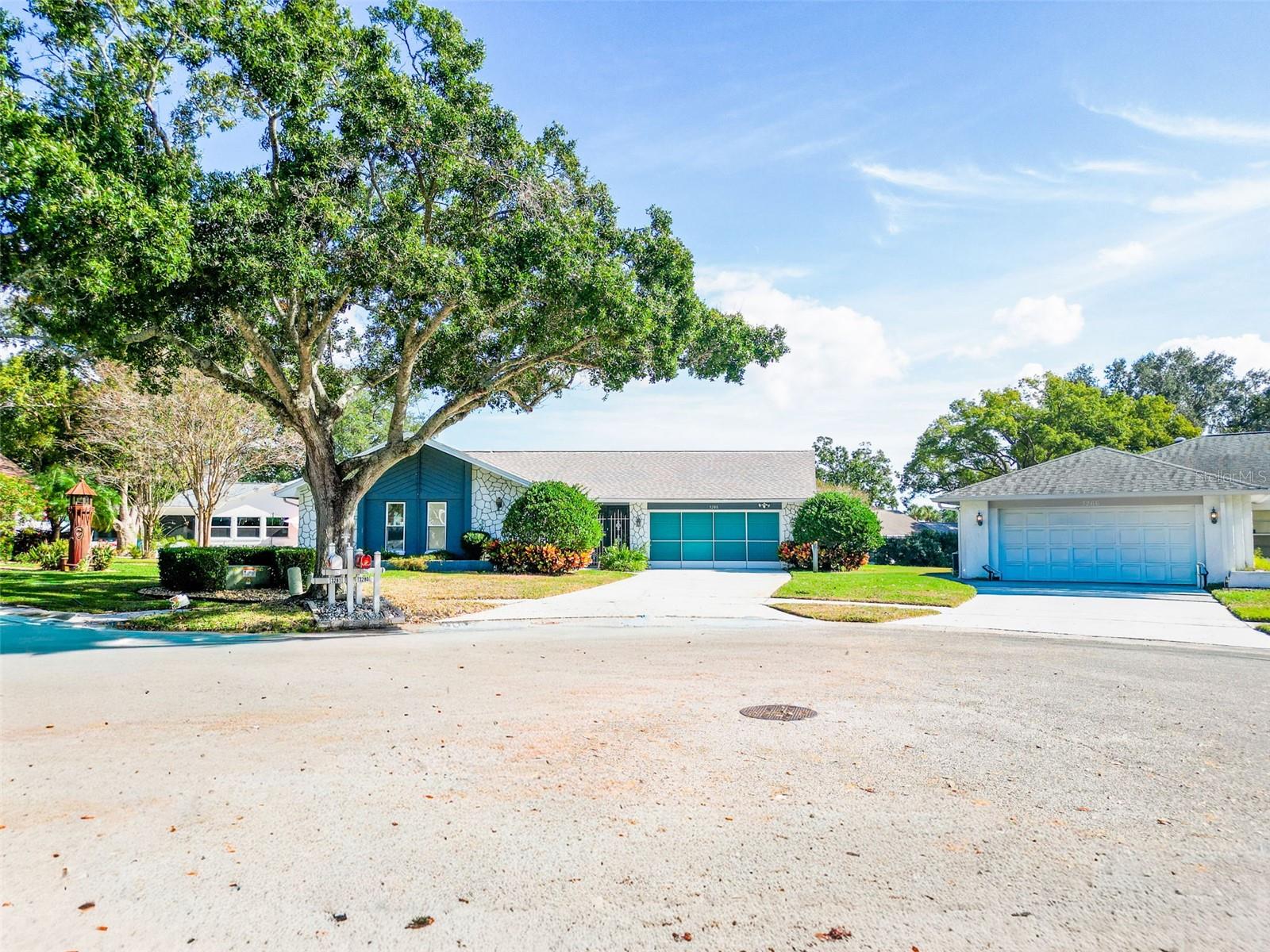 Image 57 of 64 For 3280 Skene Terrace