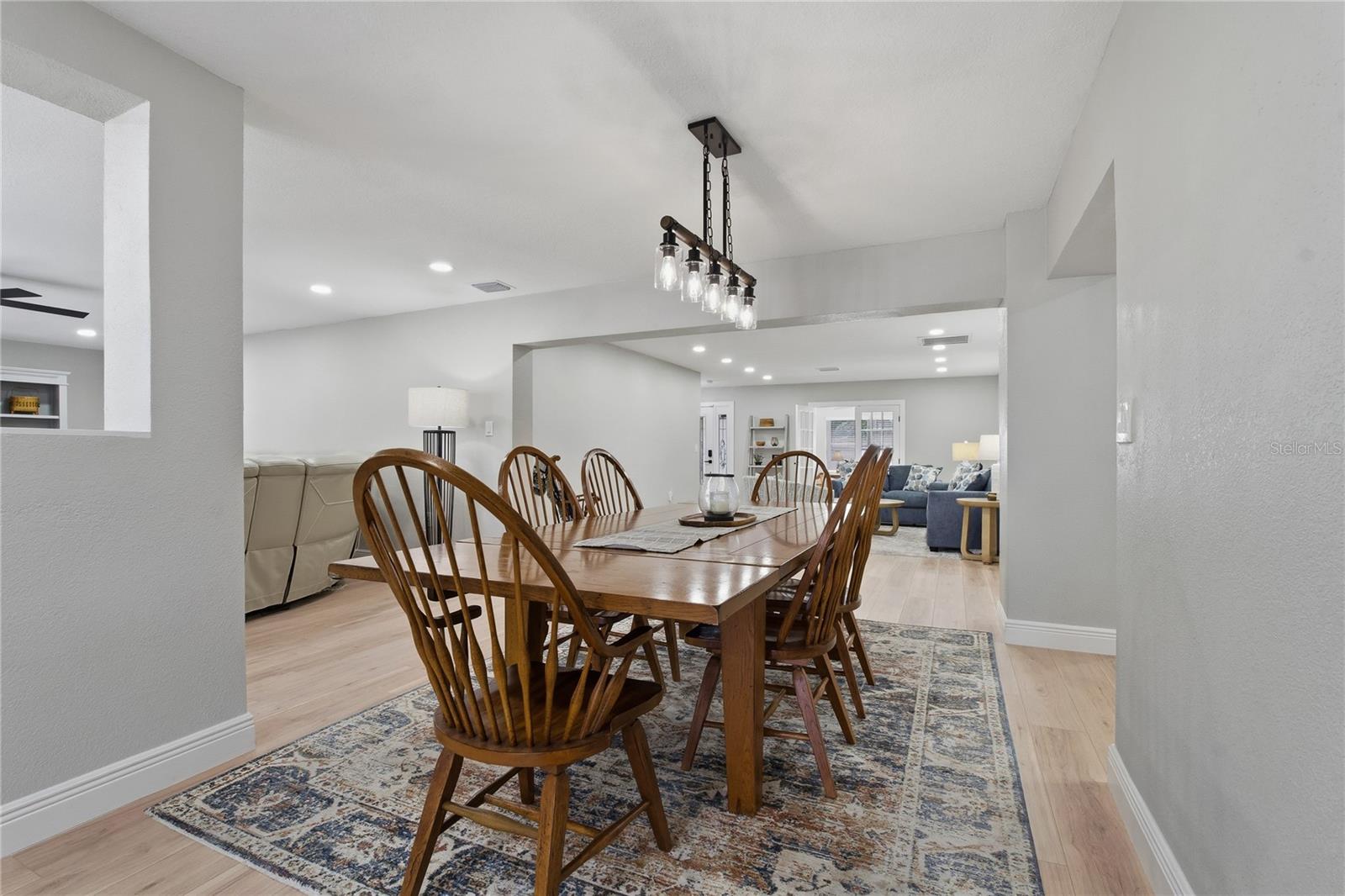 Image 21 of 65 For 335 Crosswinds Drive