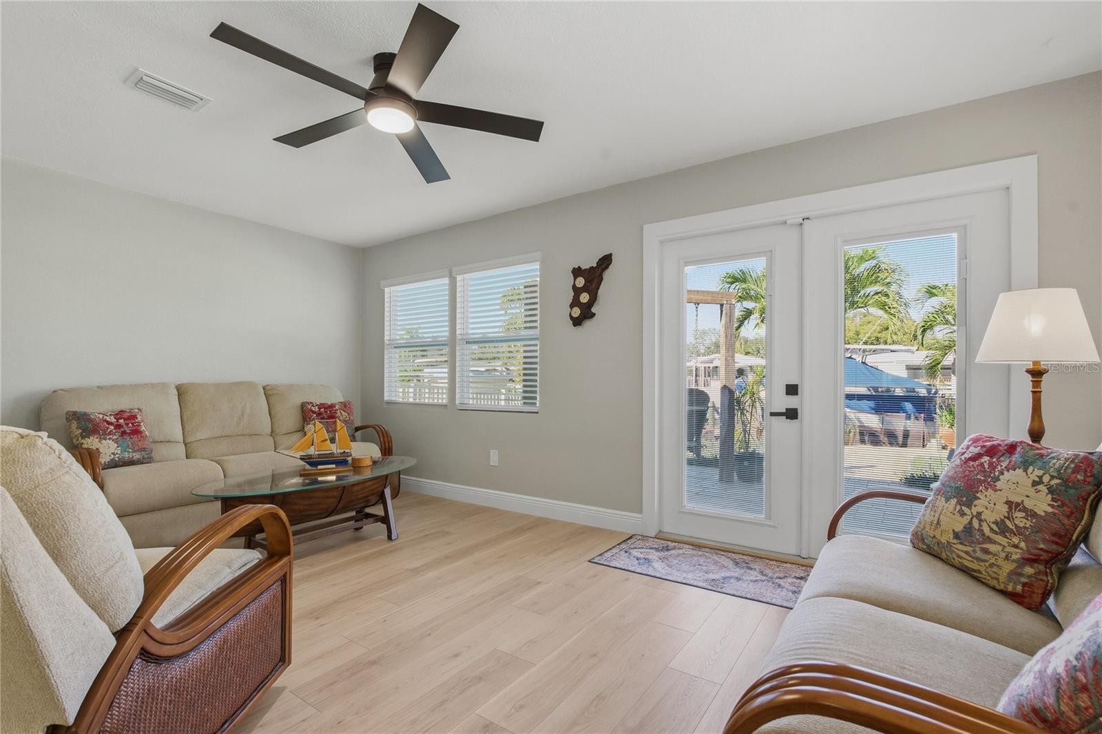 Image 42 of 65 For 335 Crosswinds Drive