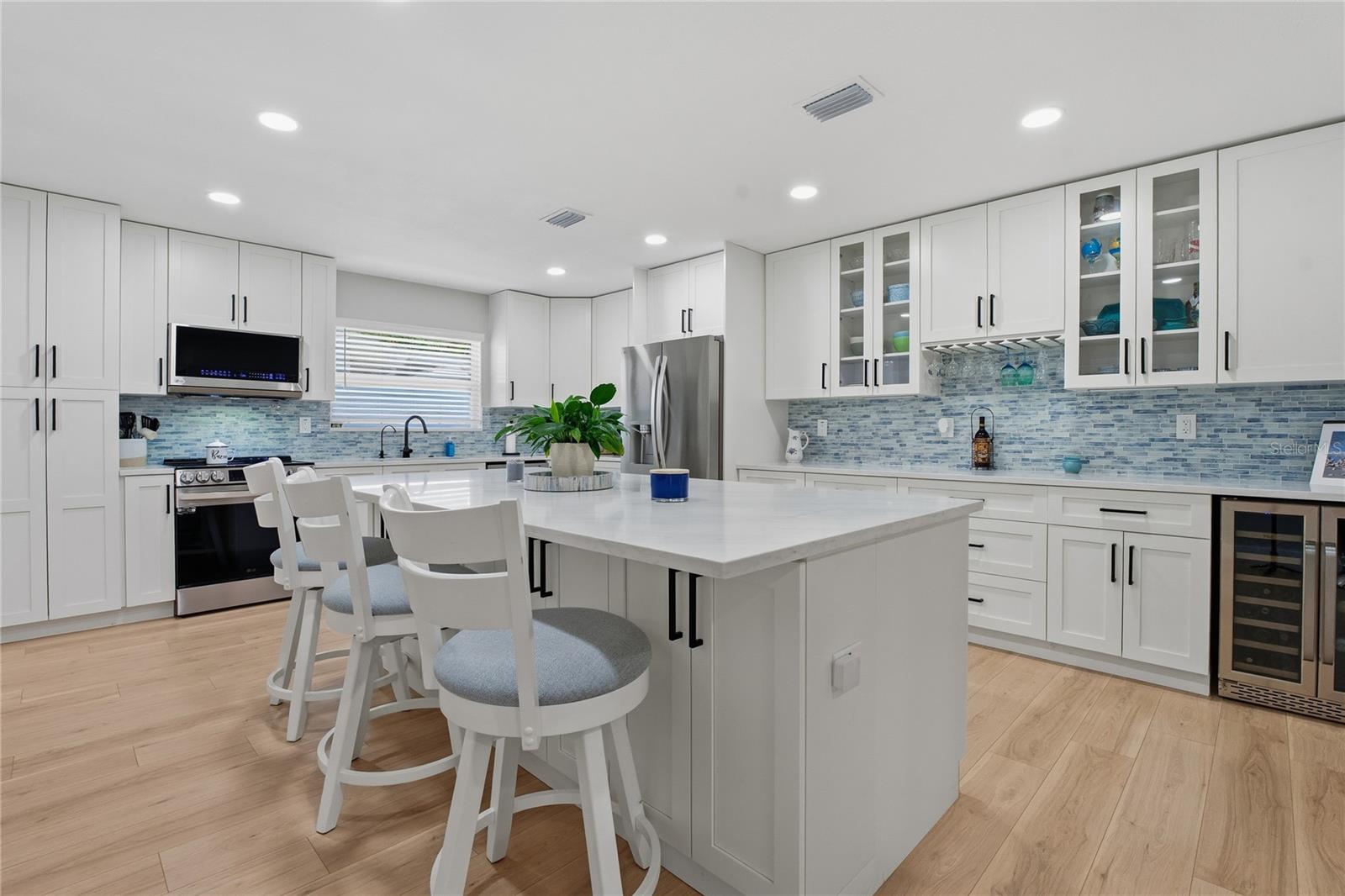 Image 5 of 65 For 335 Crosswinds Drive