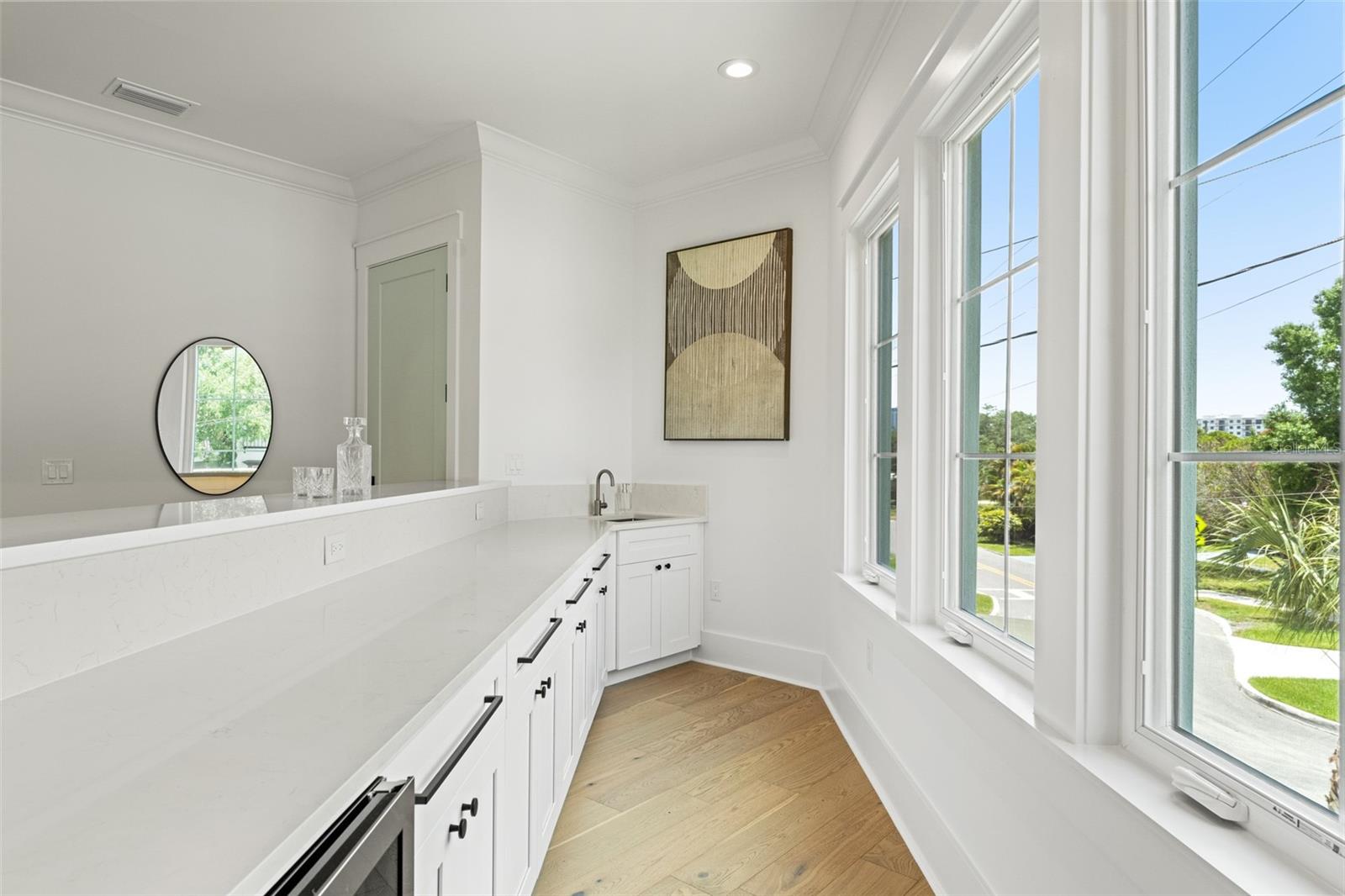 Image 13 of 72 For 2200 Glenwood Drive