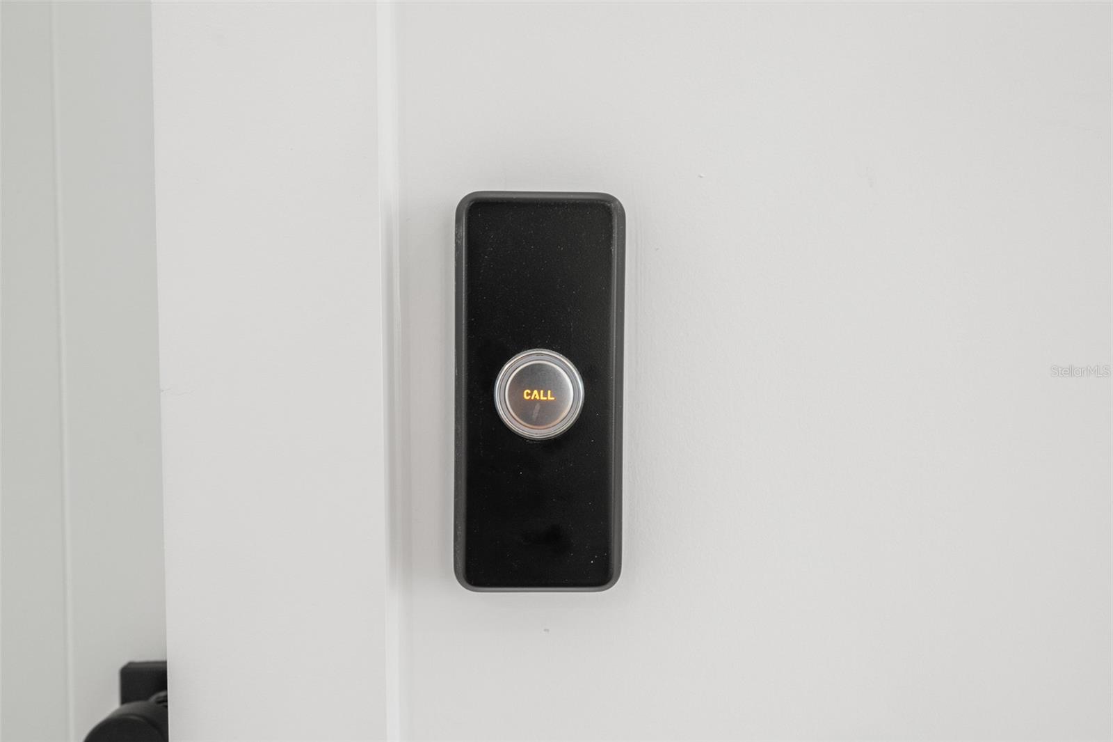 Image 35 of 72 For 2200 Glenwood Drive