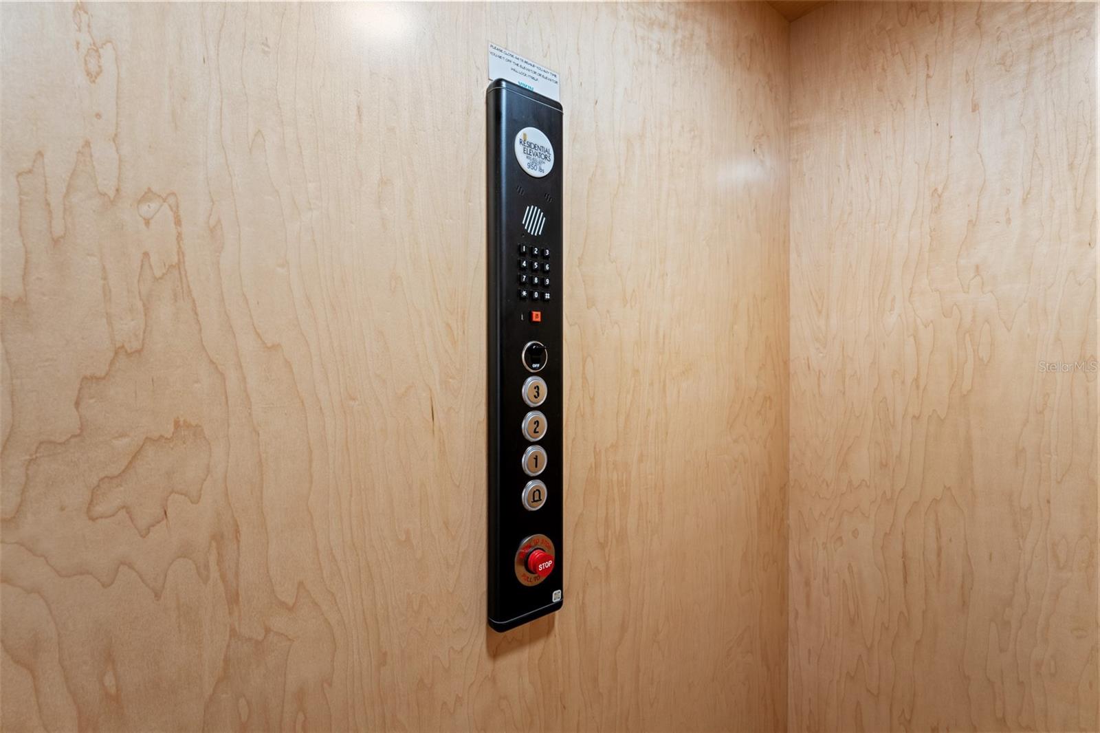 Image 37 of 72 For 2200 Glenwood Drive