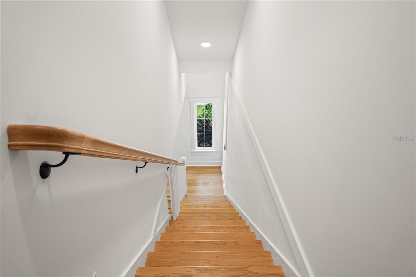 Image 60 of 72 For 2200 Glenwood Drive