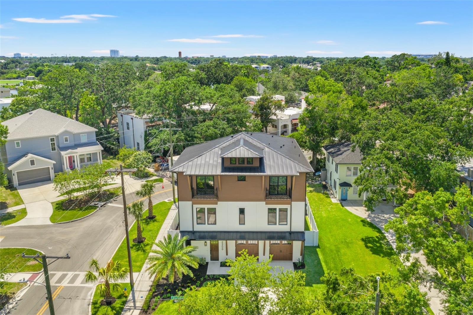 Image 69 of 72 For 2200 Glenwood Drive