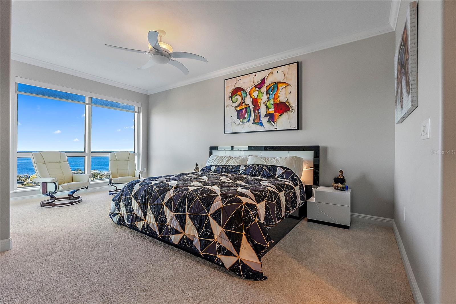 Image 28 of 79 For 400 Beach Drive Ne 2203