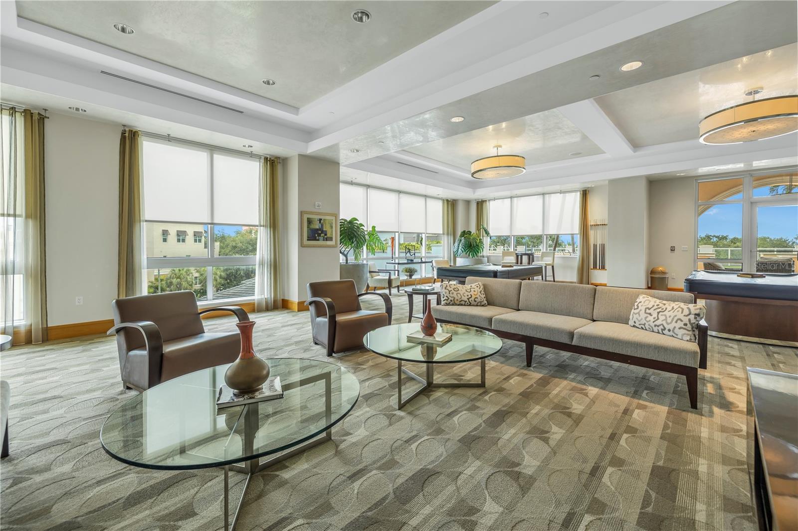 Image 46 of 79 For 400 Beach Drive Ne 2203