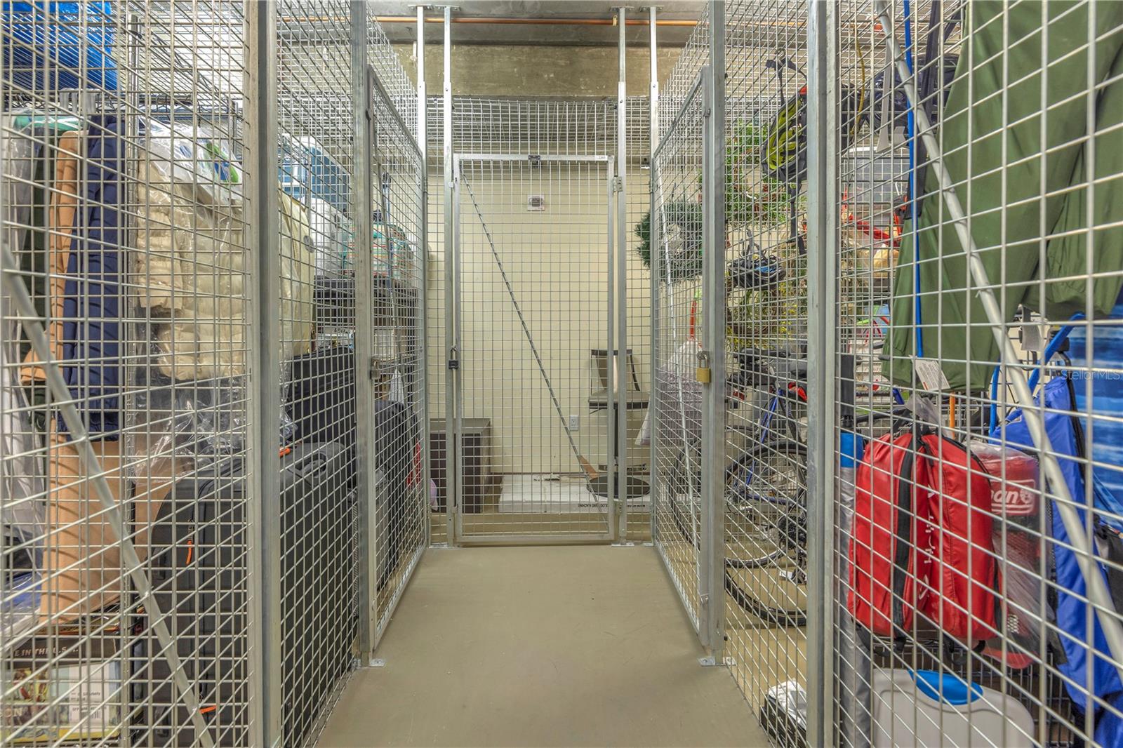 Image 48 of 79 For 400 Beach Drive Ne 2203