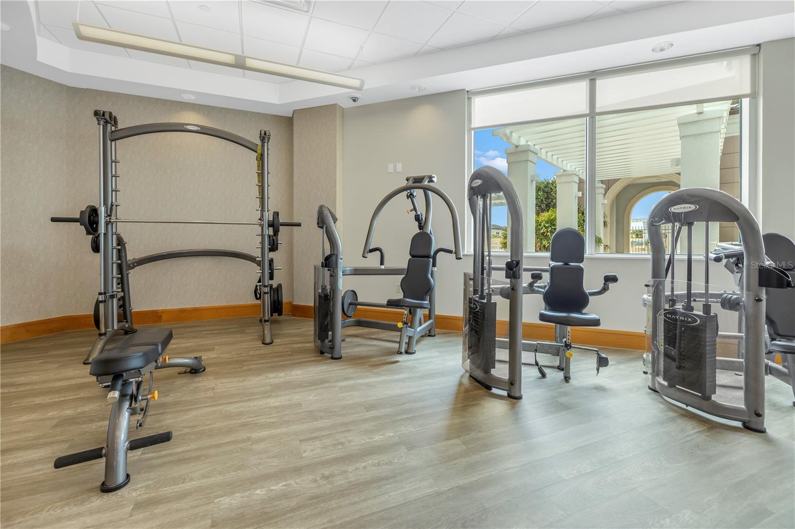 Image 49 of 79 For 400 Beach Drive Ne 2203