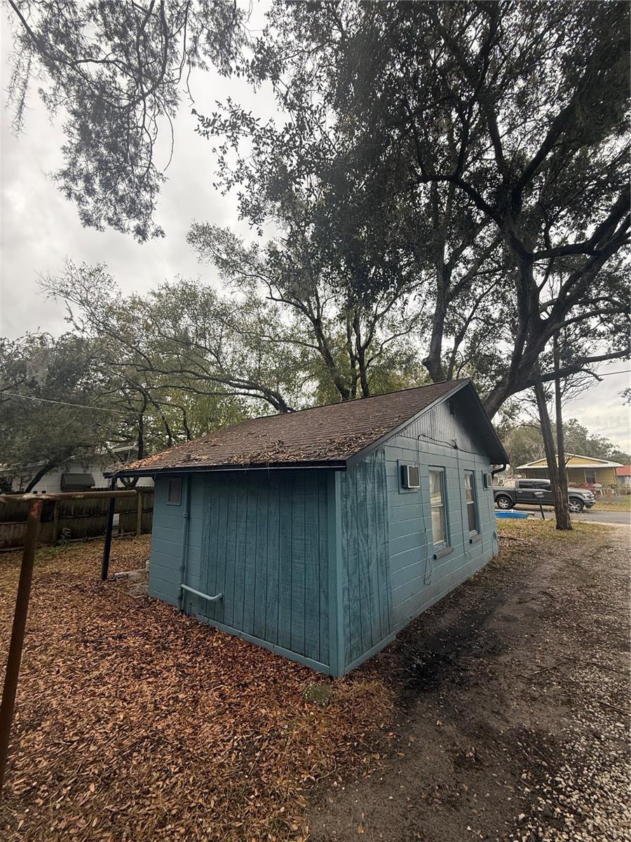 Image 7 of 27 For 1005 Washington Street