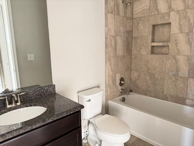 Image 18 of 19 For 8206 Summer Brook Court