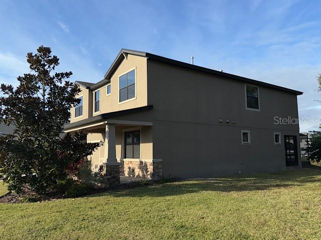 Image 4 of 19 For 8206 Summer Brook Court