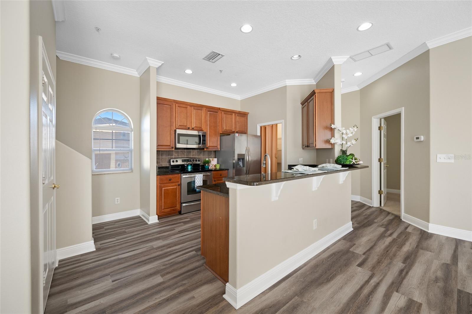 Image 12 of 77 For 463 Bayou Village Drive