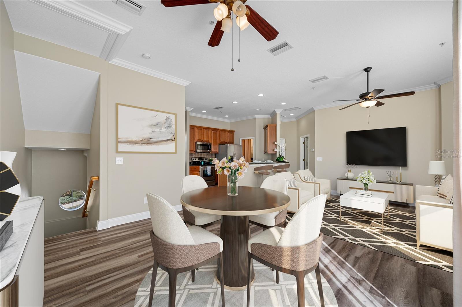 Image 7 of 77 For 463 Bayou Village Drive