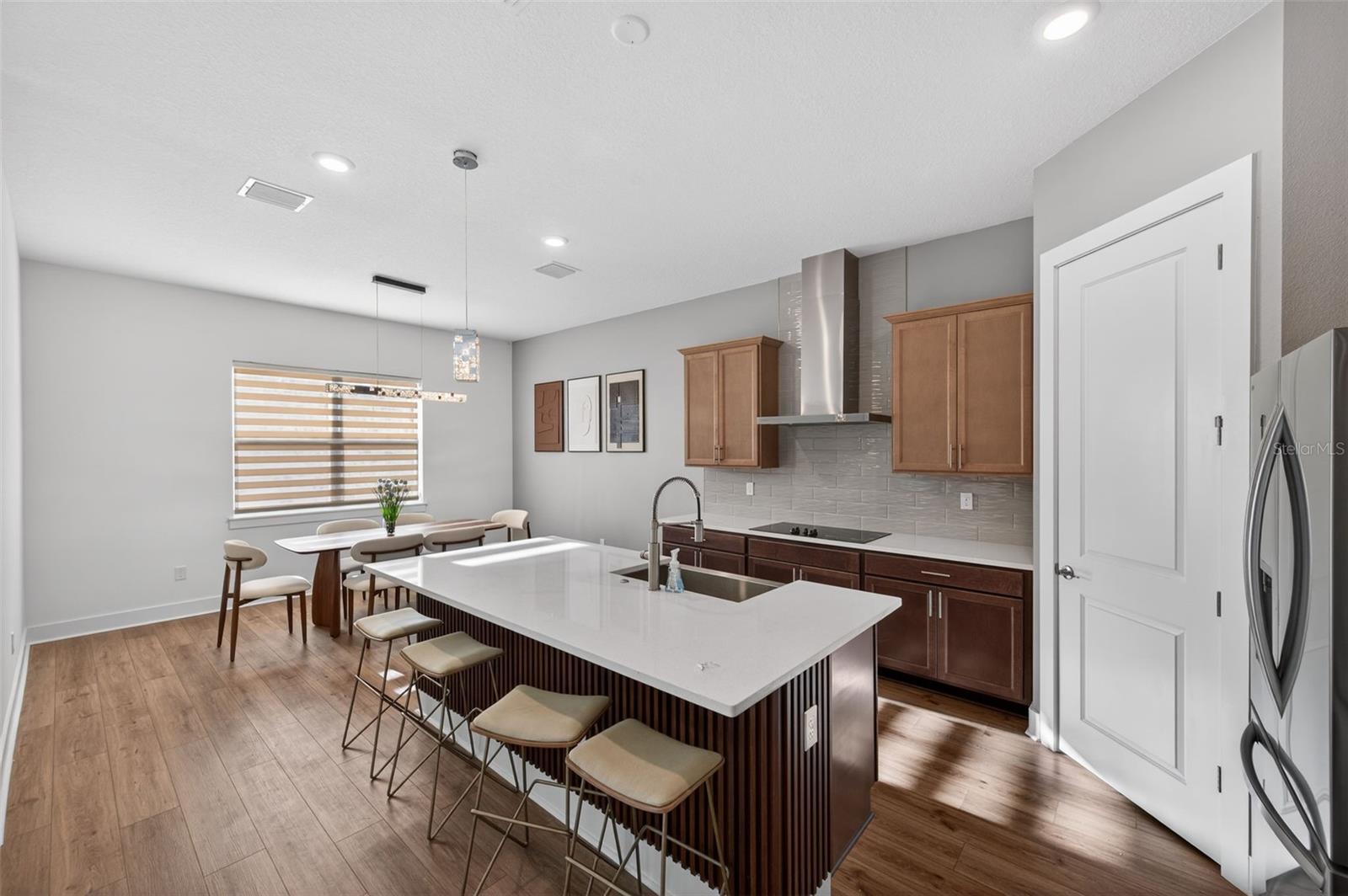 Image 10 of 38 For 8225 Golden Beach Ct