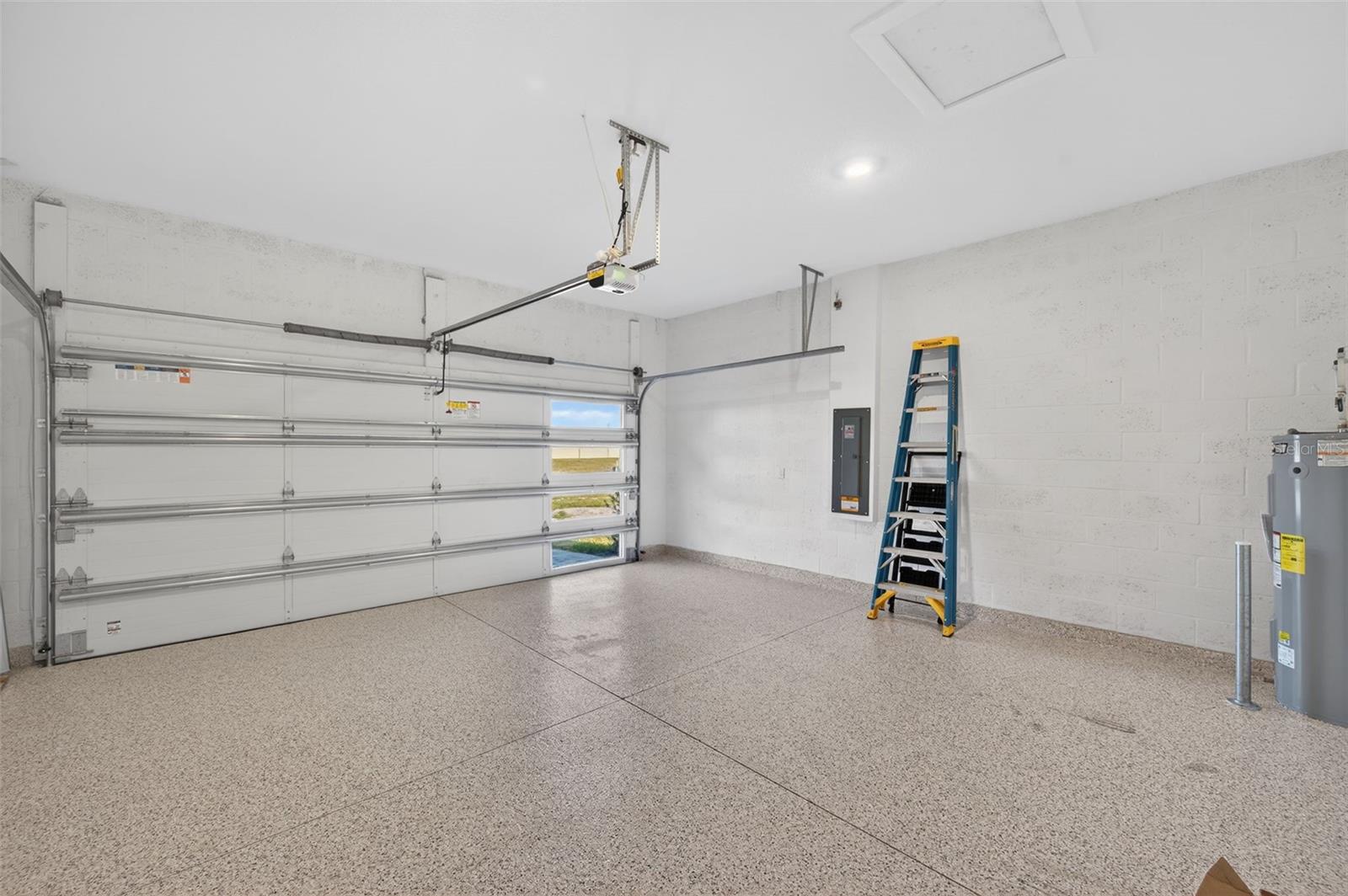 Image 23 of 38 For 8225 Golden Beach Ct