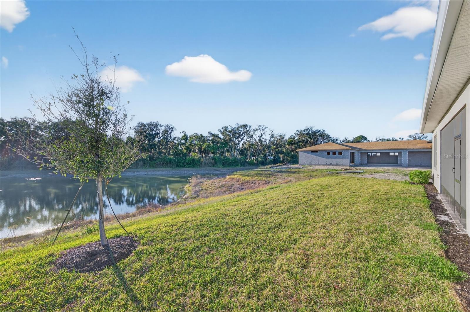 Image 26 of 38 For 8225 Golden Beach Ct