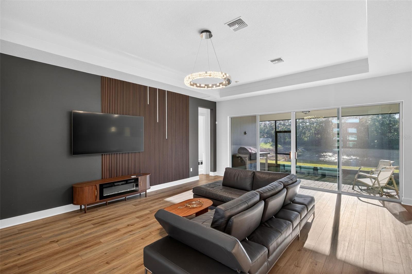 Image 5 of 38 For 8225 Golden Beach Ct