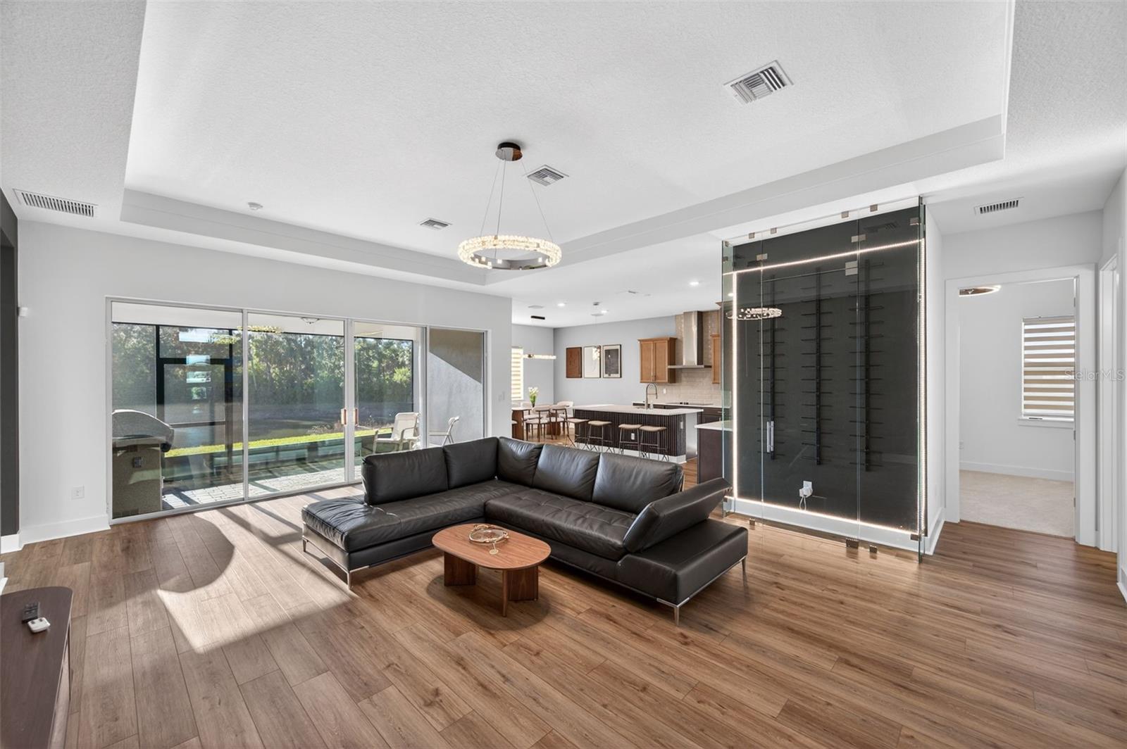 Image 6 of 38 For 8225 Golden Beach Ct