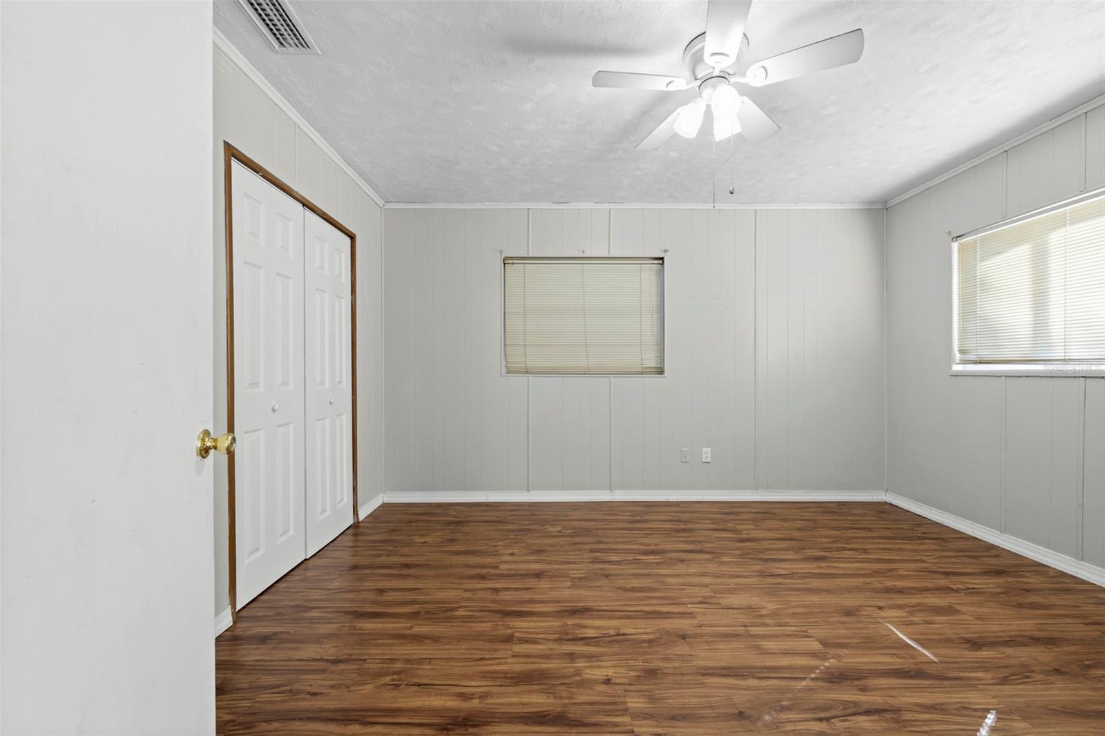 Image 18 of 42 For 104 Ederington Drive