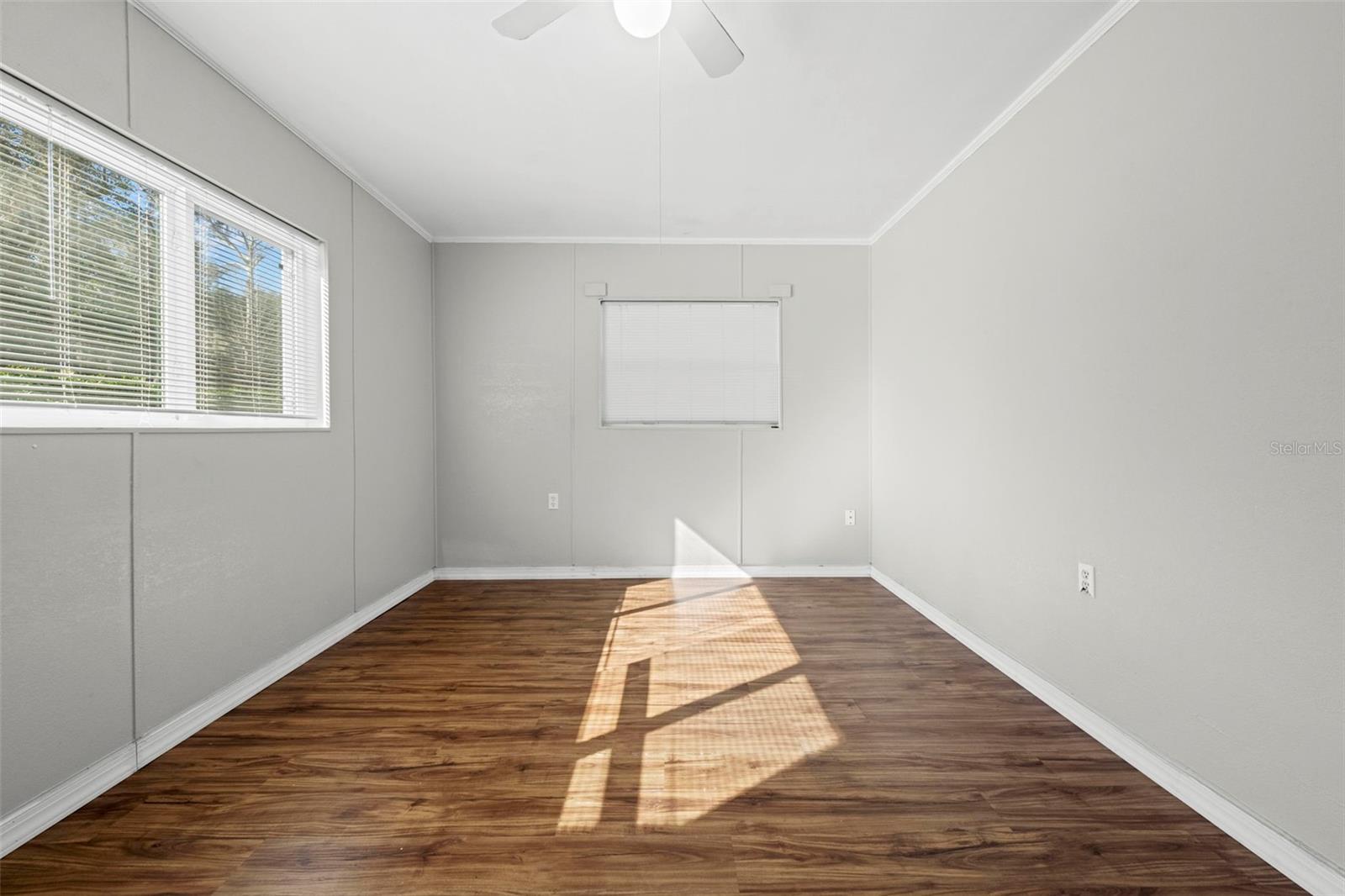 Image 23 of 42 For 104 Ederington Drive