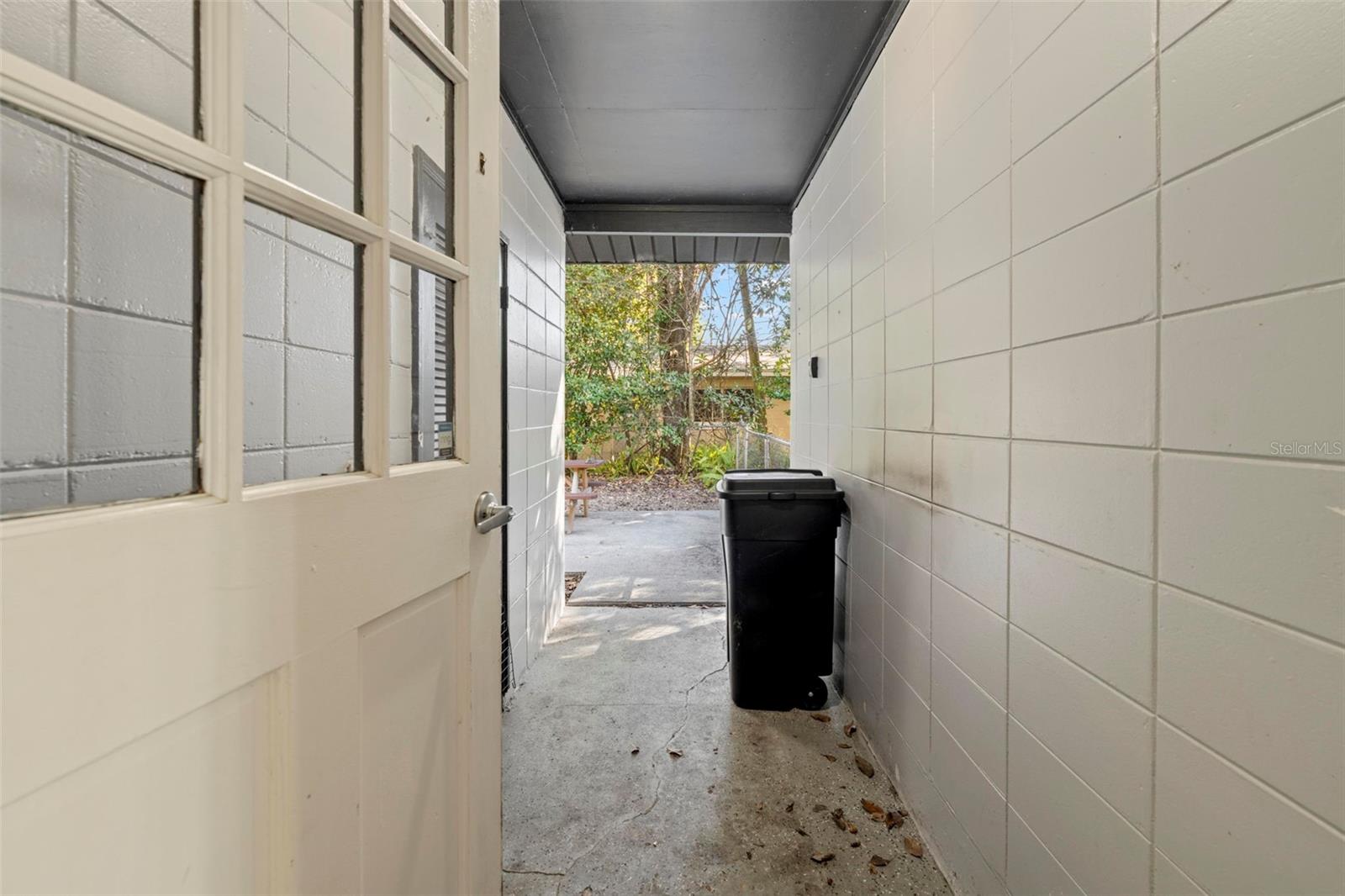 Image 30 of 42 For 104 Ederington Drive