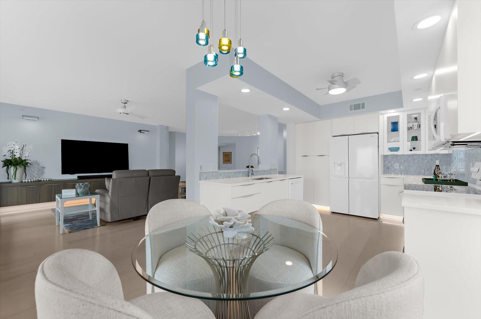 Image 15 of 66 For 10 Papaya Street 701