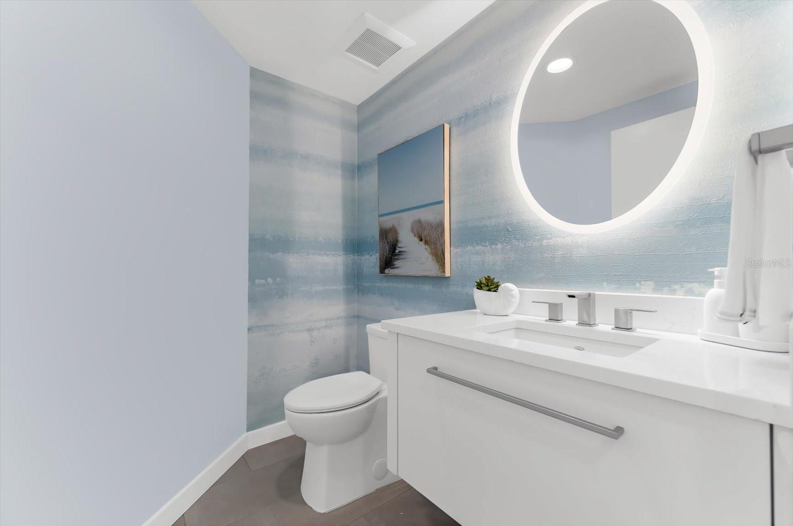 Image 23 of 66 For 10 Papaya Street 701