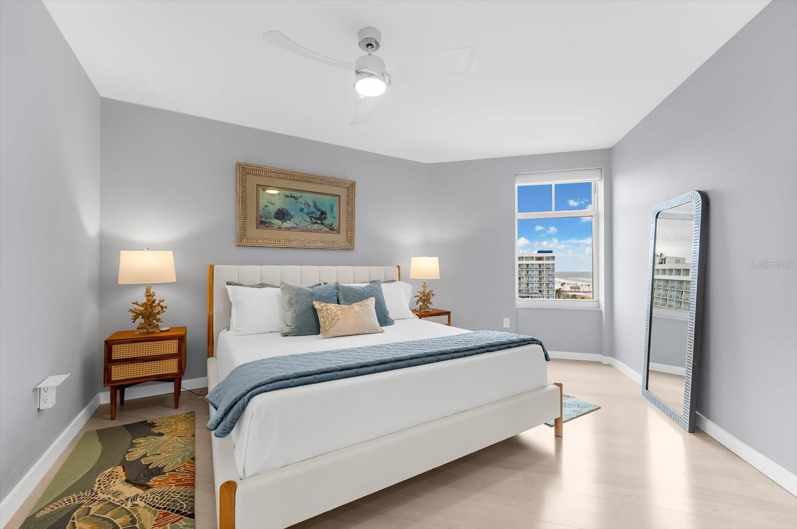 Image 34 of 66 For 10 Papaya Street 701