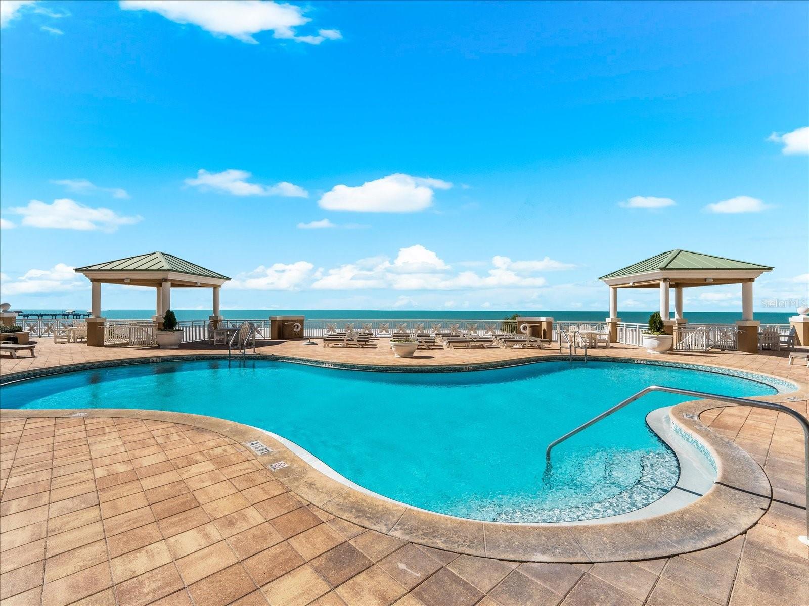 Image 52 of 66 For 10 Papaya Street 701