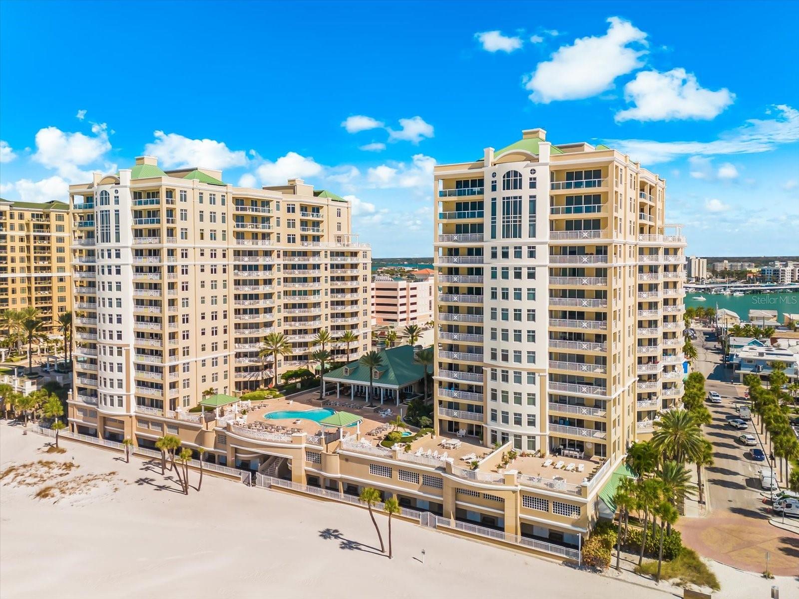 Image 56 of 66 For 10 Papaya Street 701